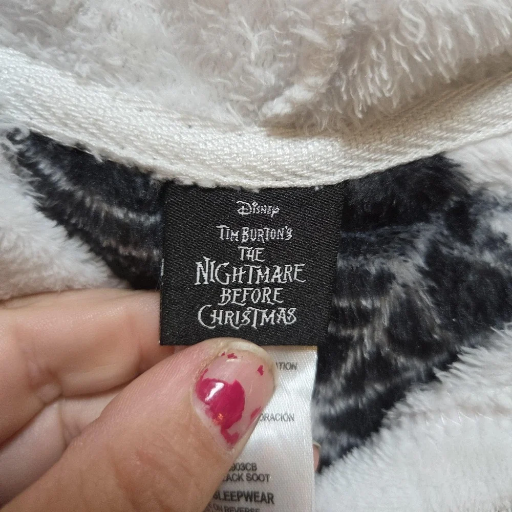Disney Nightmare Before Christmas One-piece Small Black Jack Skellington Fleece - Picture 4 of 7